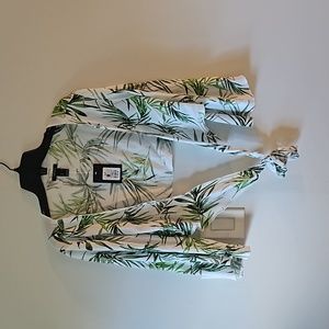 Forever 21 Tie up top Vacation cover up tie front small white and green tropical